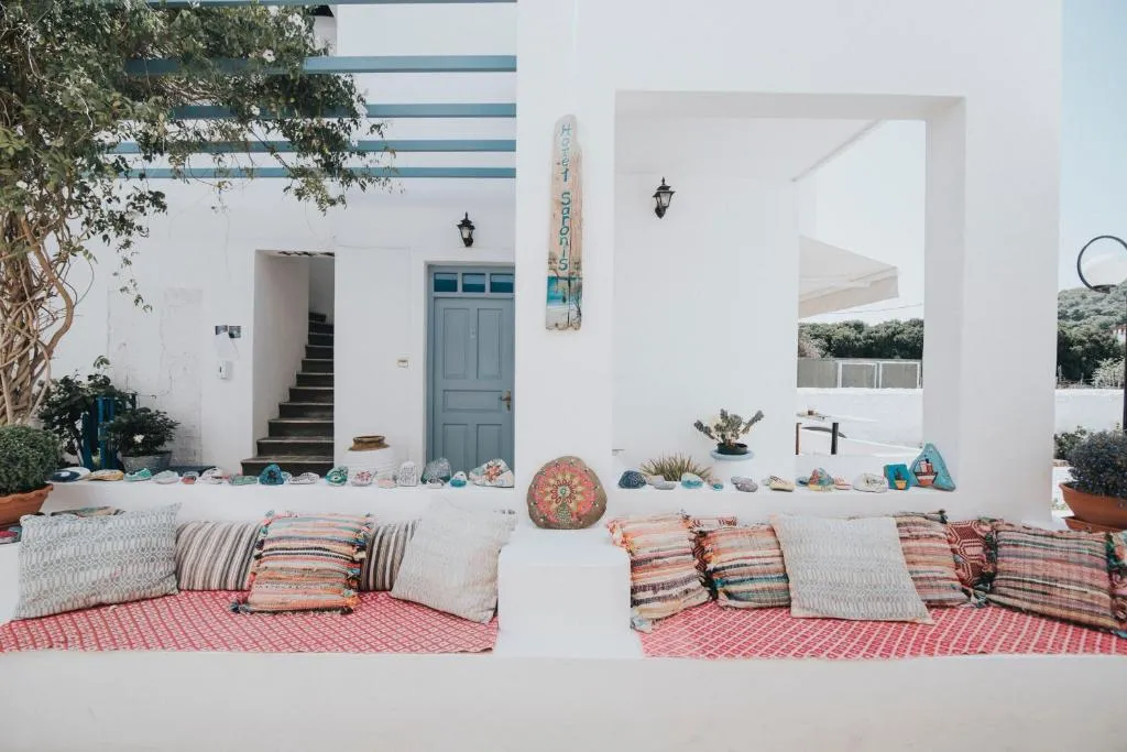 Saronis Hotel Agistri - Adults Only, hotel in Skala