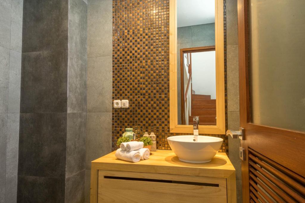 Cascata Villa Canggu photo