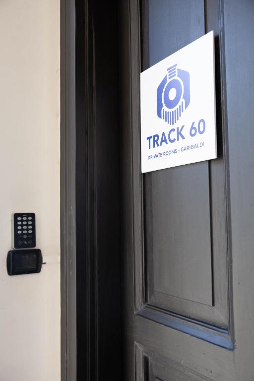 TRACK 60 - PRIVATE ROOMS GARIBALDI photo