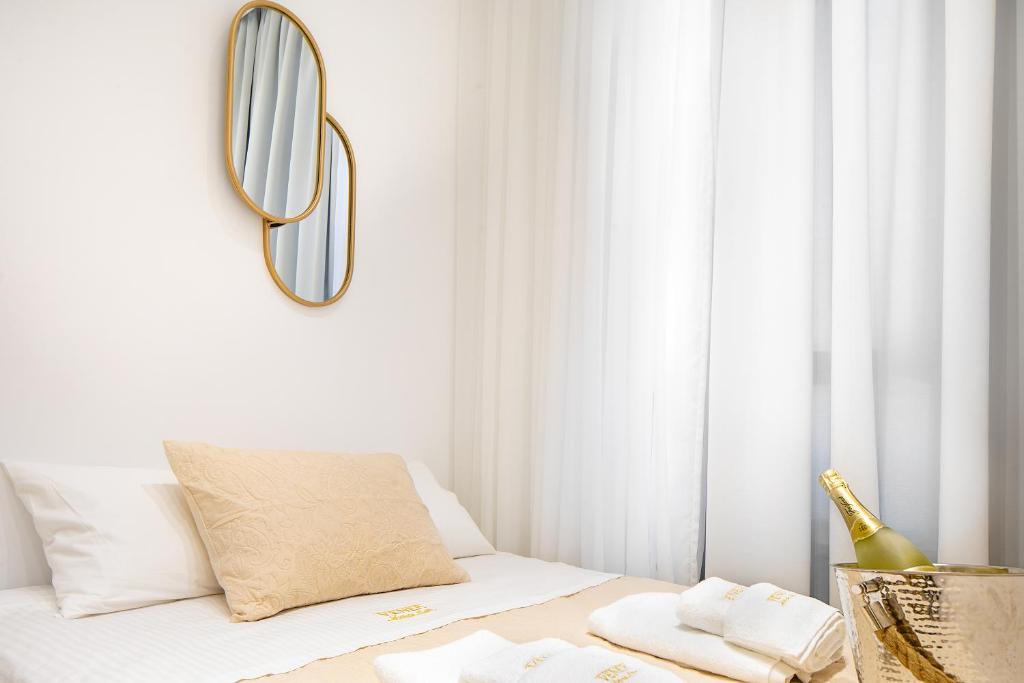 Vener Luxury Suites photo
