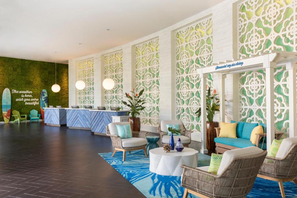 Margaritaville Resort Palm Springs photo