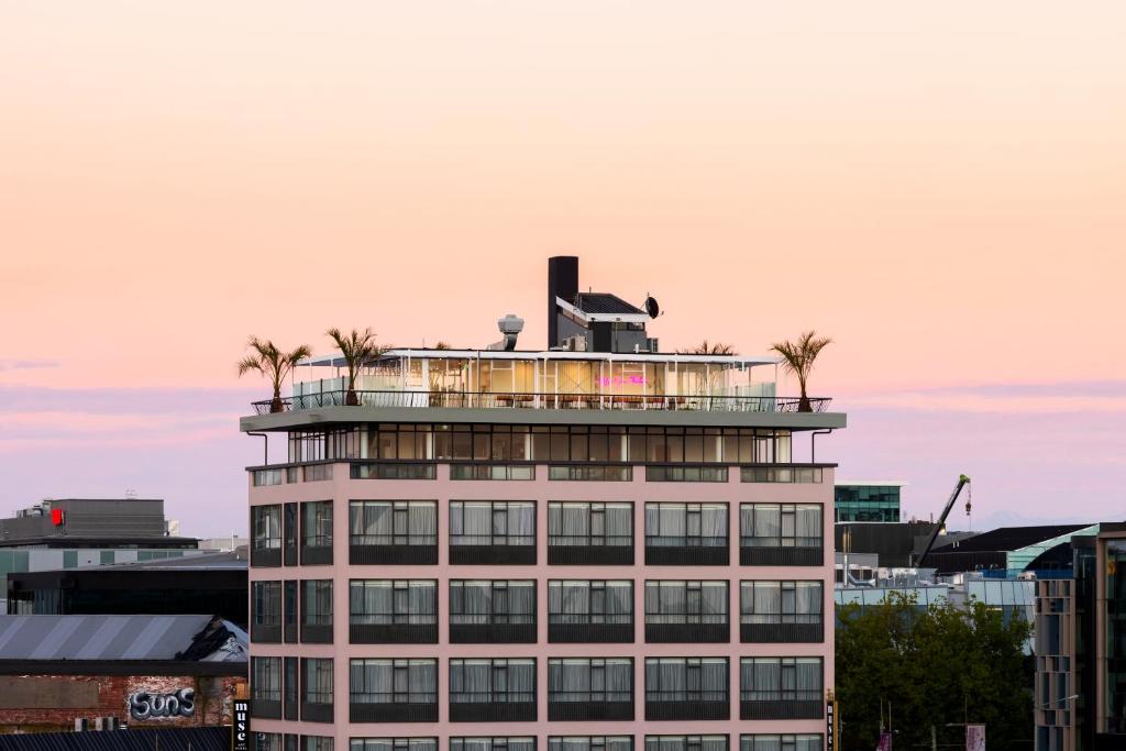 The Muse Christchurch Art Hotel photo