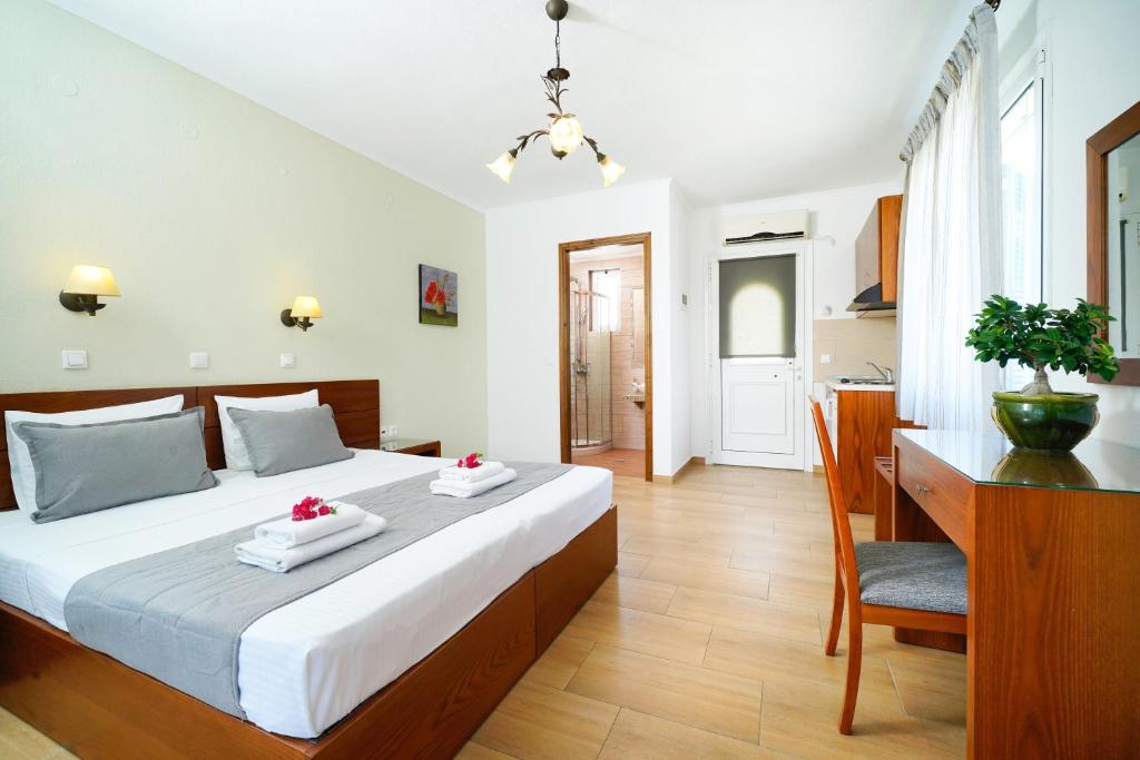 Antigone Hotel photo