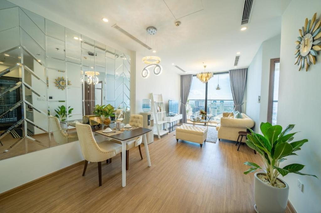 QMP - Vinhomes Skylake, Hanoi