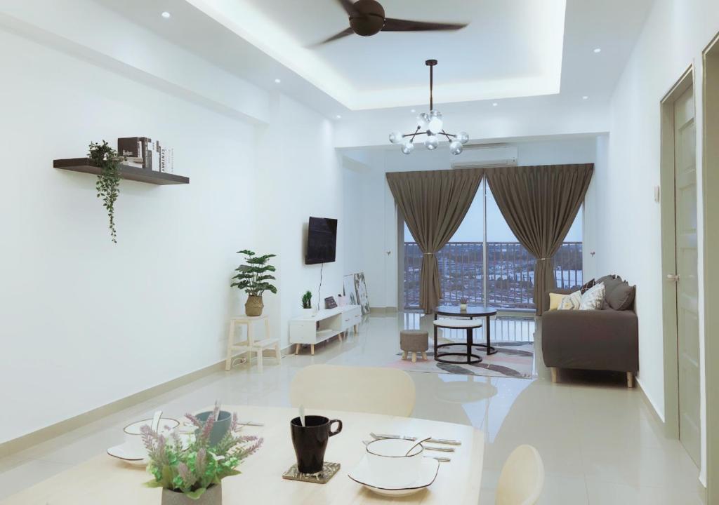Jyuraku homestay 聚乐屋民宿 The venus sitiawan photo