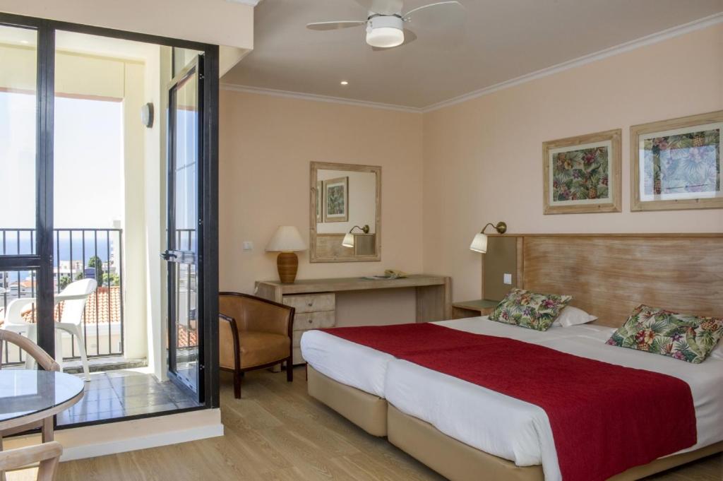 Estúdio vista mar triplo, Funchal