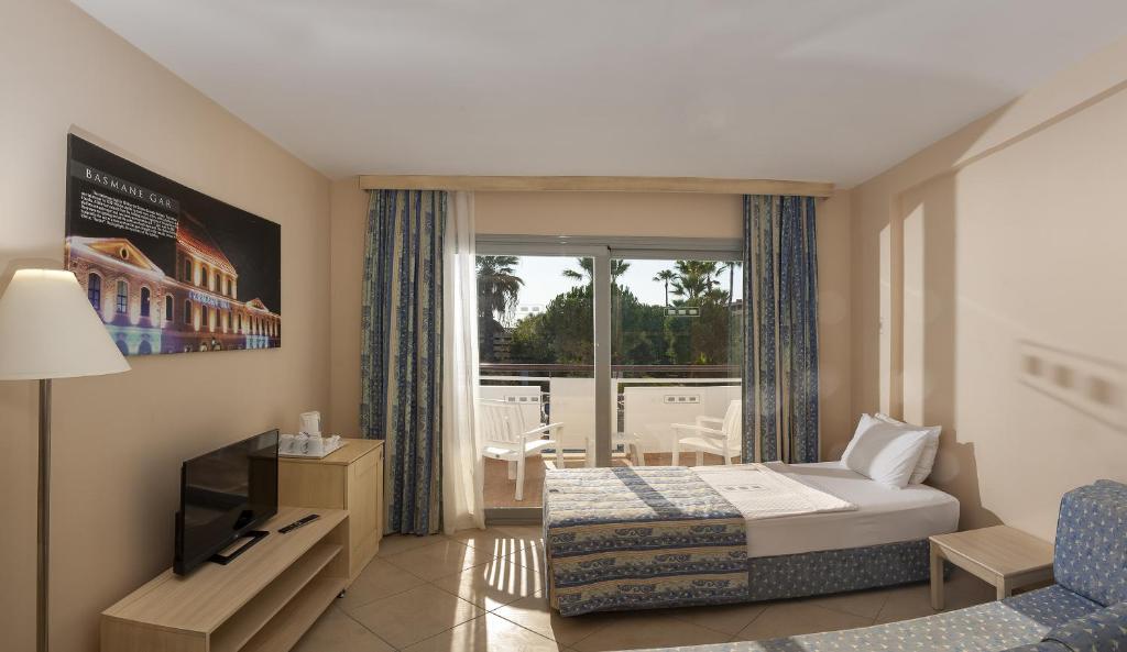 Ephesia Holiday Beach Club — Kusadasi, Aydin
