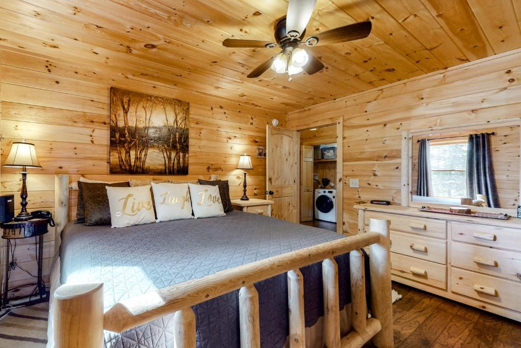 Aska Woodlands photo