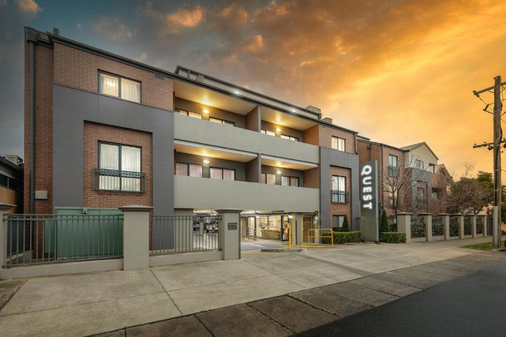 Geelong Hotel Accommodation - Save $ with Hotel.com.au