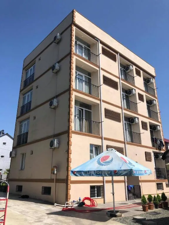 Chaki Hotel, hotel in Ureki