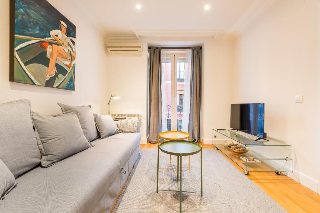 For You Rentals FREE WiFi Apartment TEMPORAL Malasaña Madrid Center MMA273 - 3