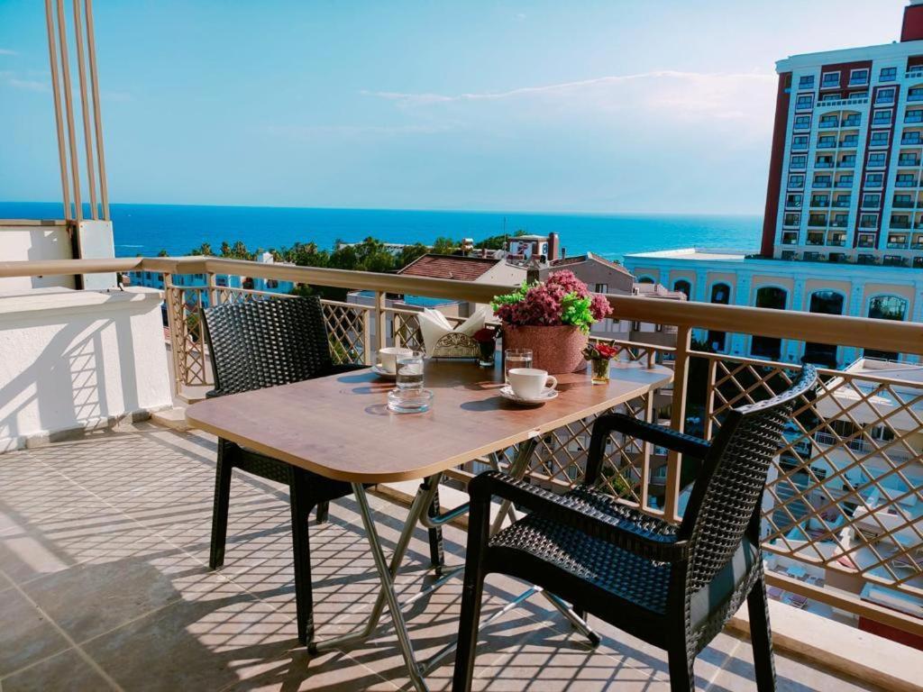 Lara Park Suites photo