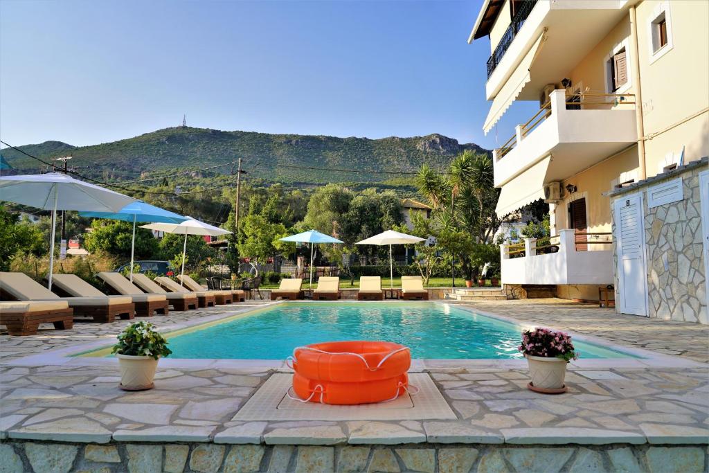 Swimming pool, Villa Apollo in Parga