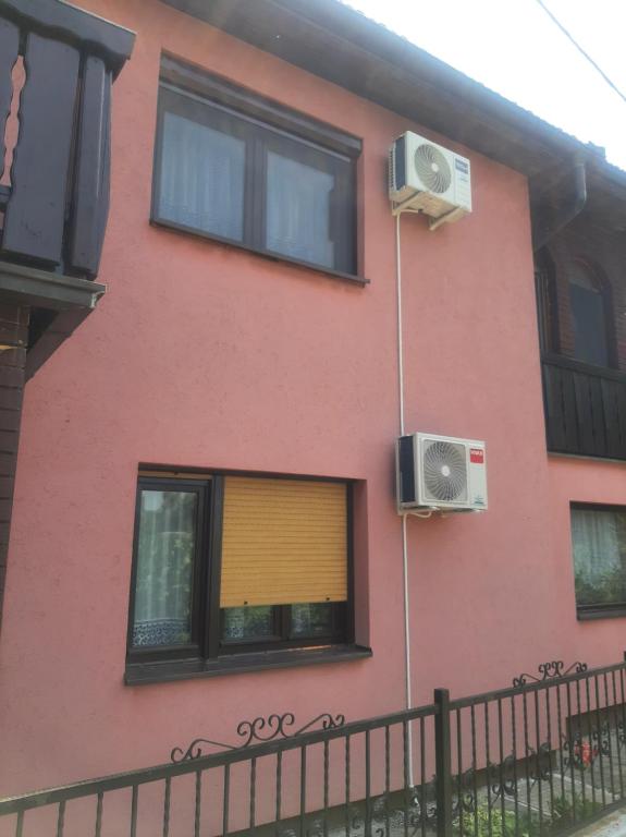 IN Pavlović - 2