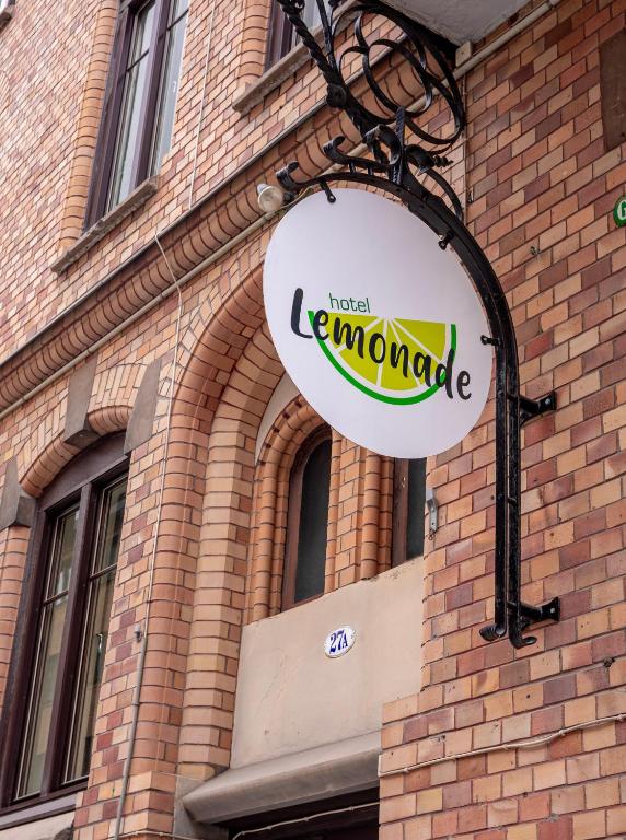 Hotel Lemonade photo