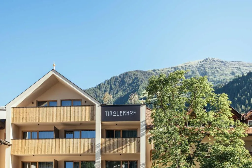 Tirolerhof, hotel in San Leonardo in Passiria