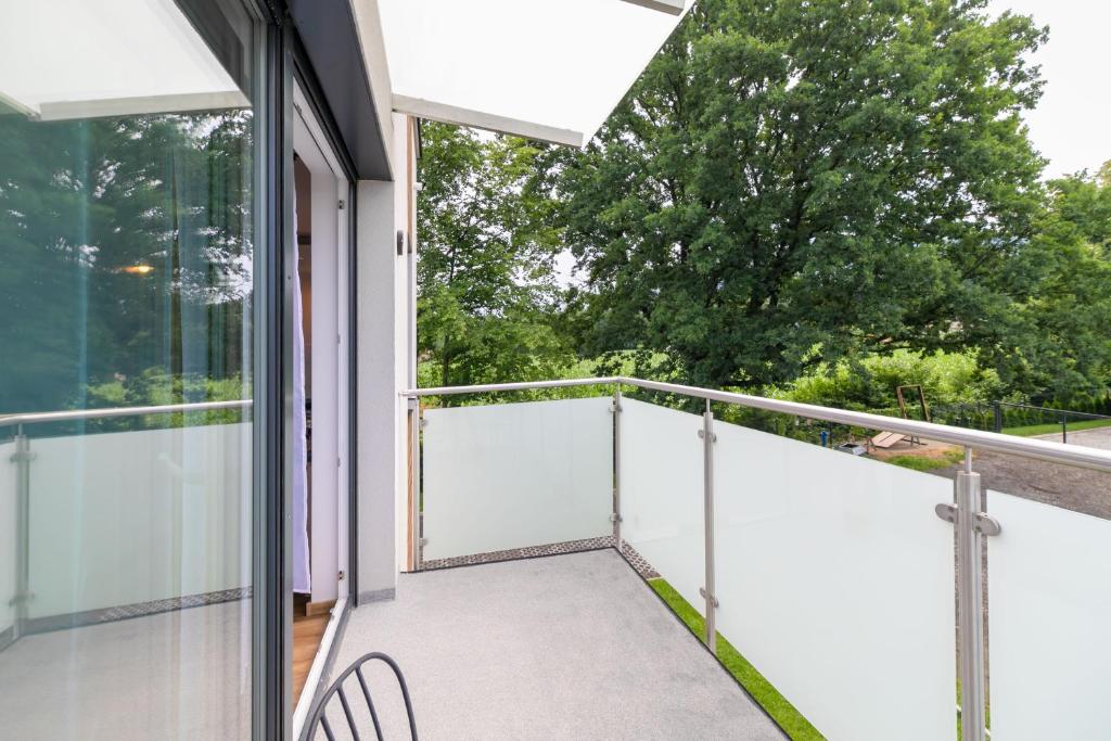 Apartamenty Pod Lasem z klimatyzacja i 2 sypialniami - Dream Apart photo