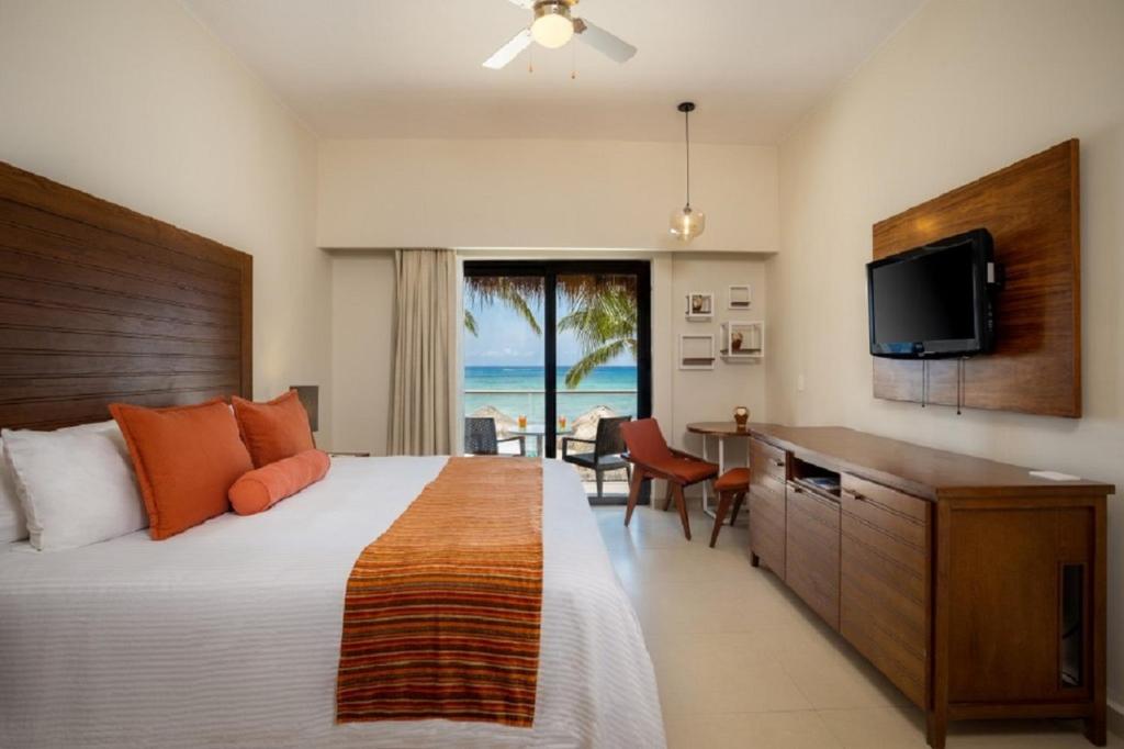 Sunscape Sabor Cozumel - All Inclusive Photo 12