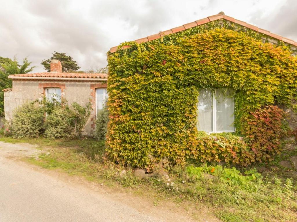 Gîte Vallet, 4 pièces, 6 personnes - FR-1-306-823