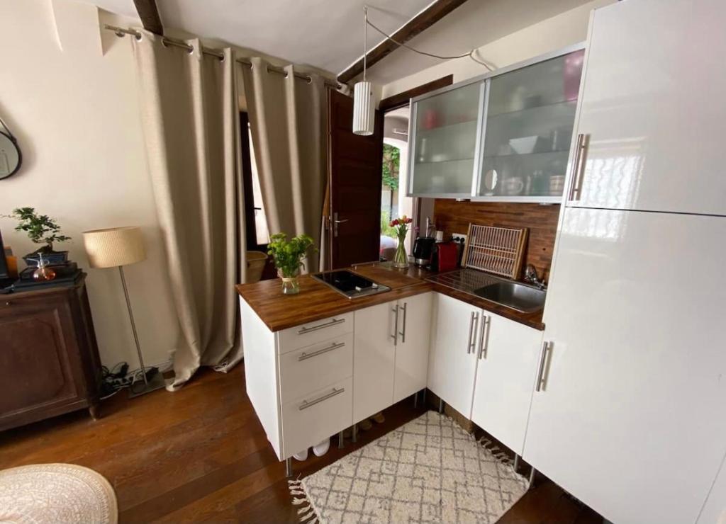 Studio au cœur du Vieil Antibes - 5