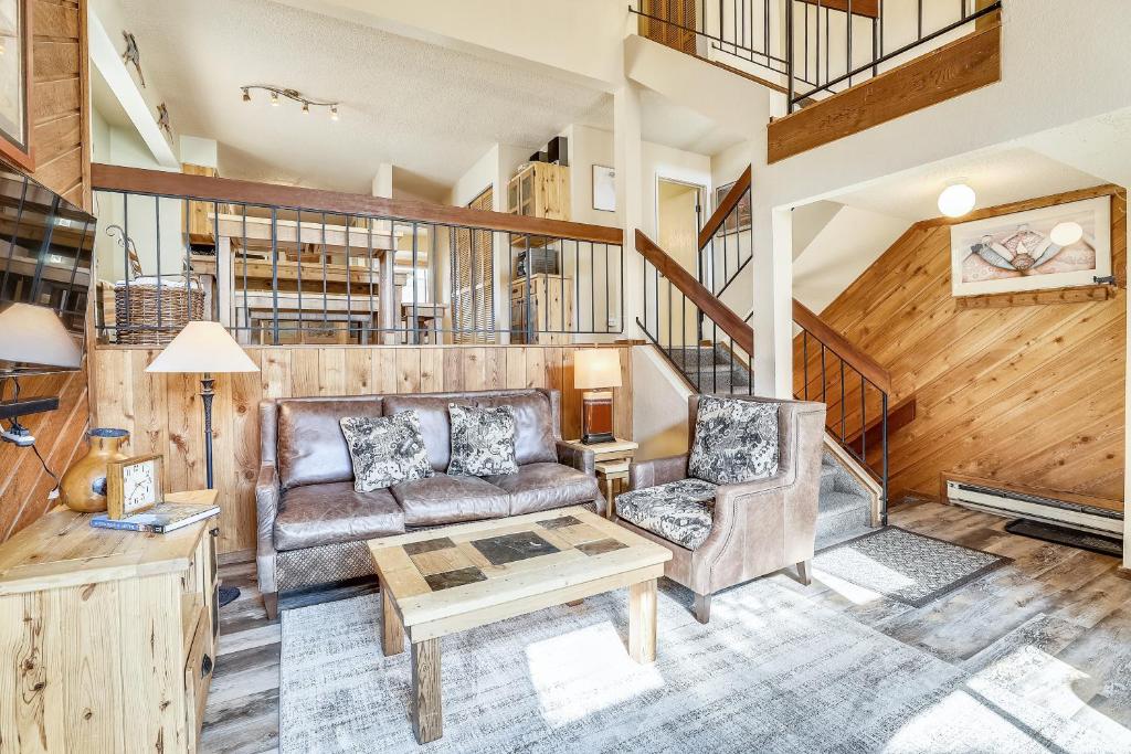 Multi-level Cedars 2 Townhome, Breckenridge