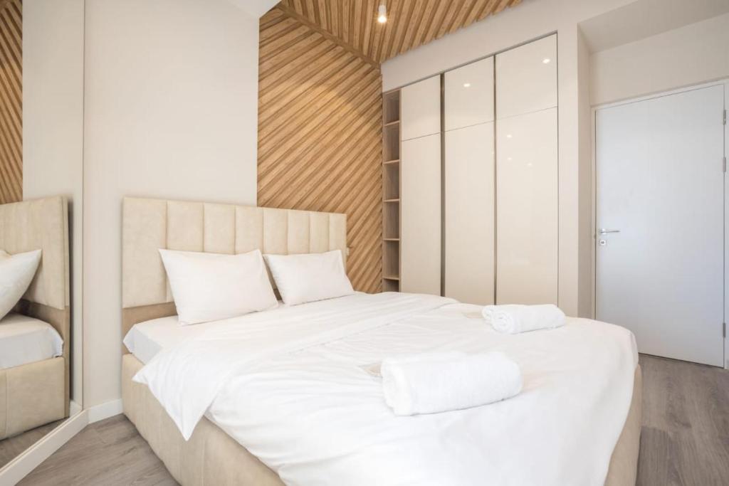 Luxury original design apartment Teryan 8 photo
