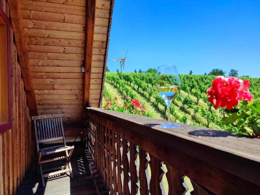 Weingut Winzerzimmer Rothschädl - 5