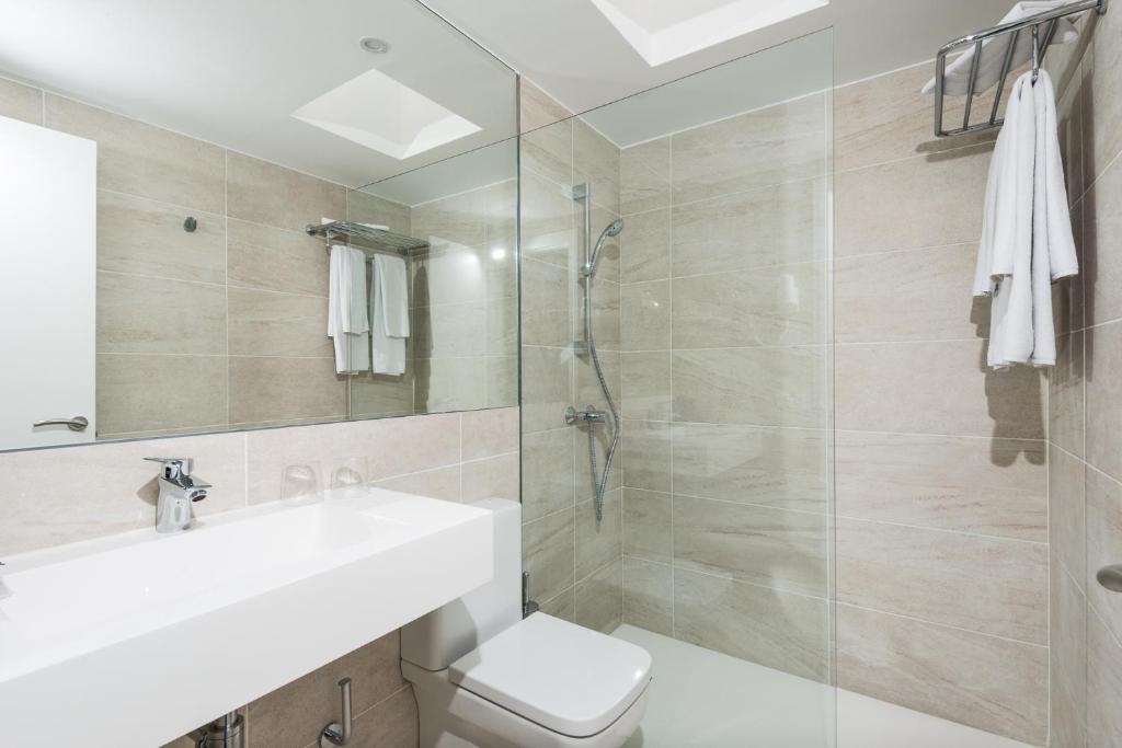 Sagitario Menorca Mar Adults only — Hotel rooms in Cala'n Bosch, Balearic Islands