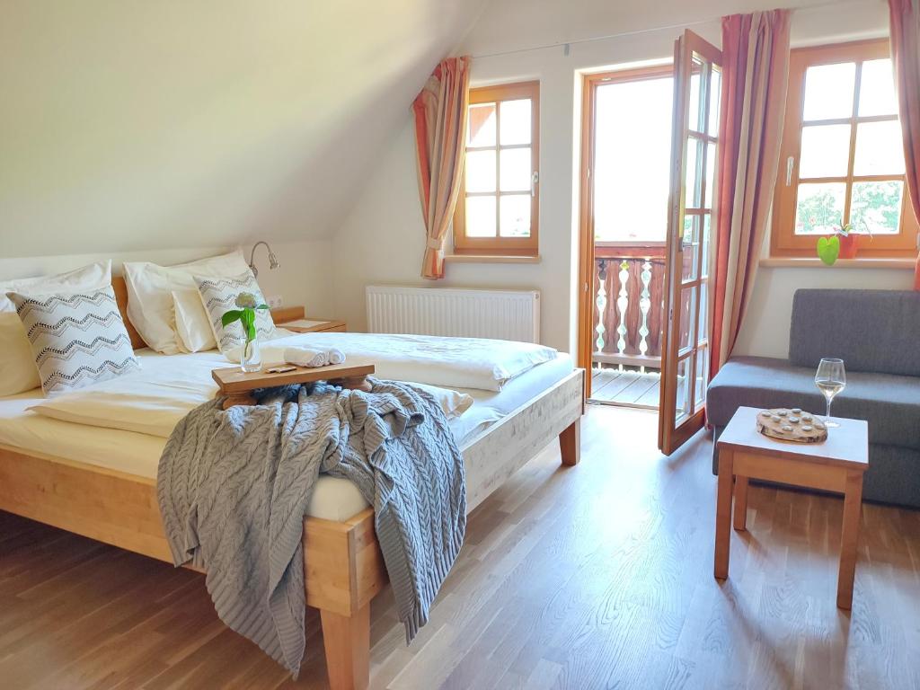 Weingut Winzerzimmer Rothschädl - 4