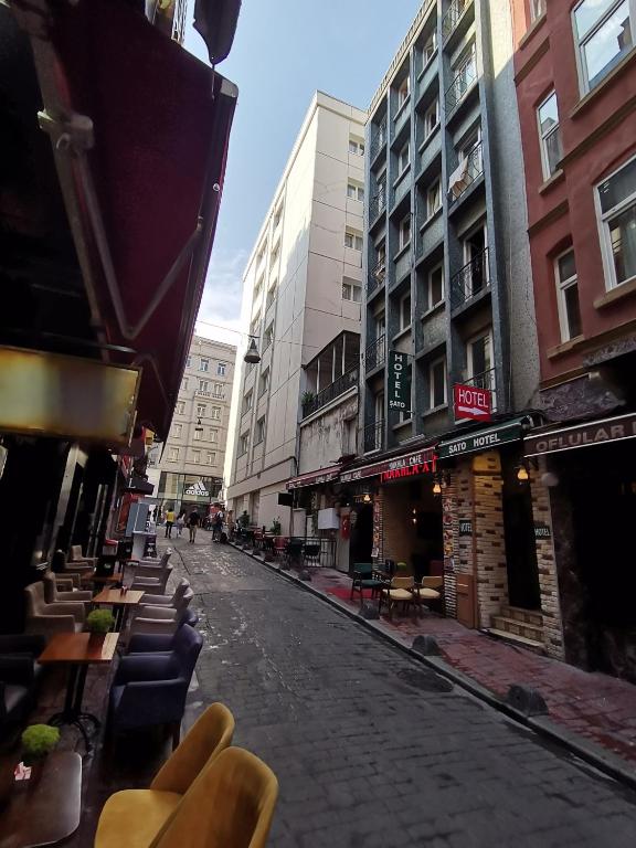 Taksim Hotel Sato &amp; HOSTEL — Hotel in İstanbul