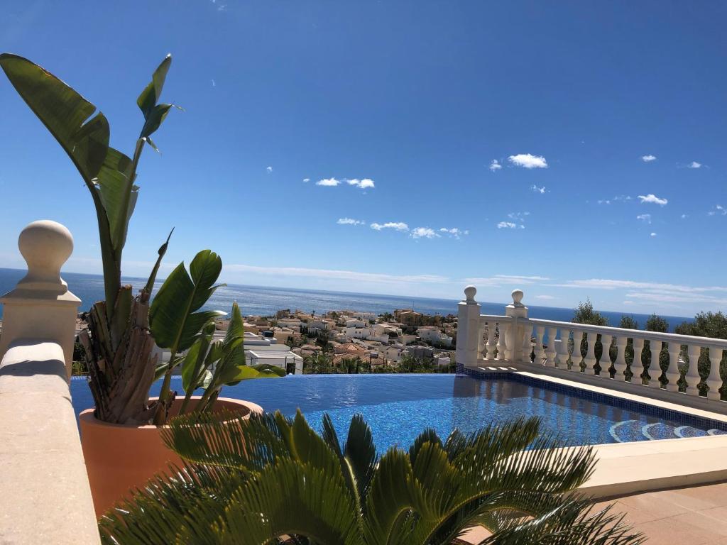 Lirios Boutique Luxury Seaview Villa - 1