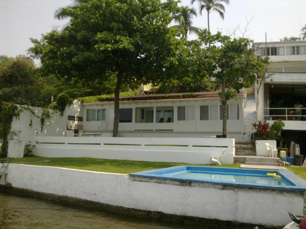 Hotel Los Angeles — Hotel in Tequesquitengo