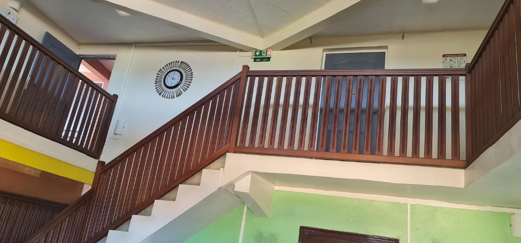 Shared lounge/TV area