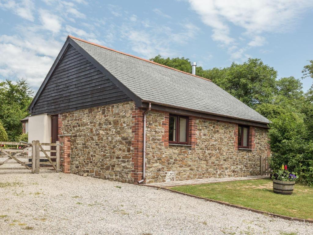 Jenny Wren, Holsworthy