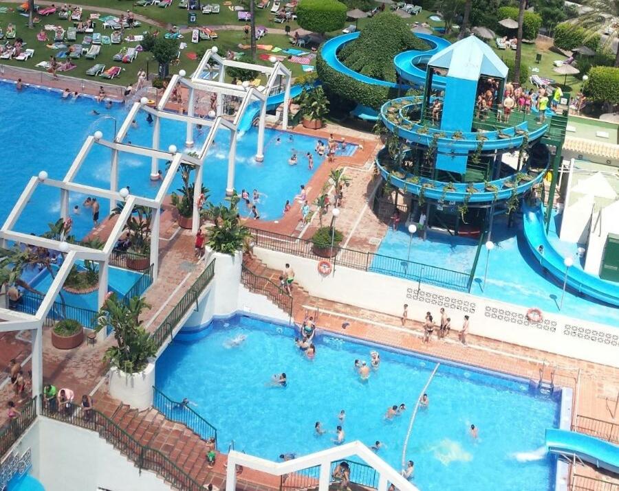 Benalbeach, estudio en primera línea de playa, Benalmádena