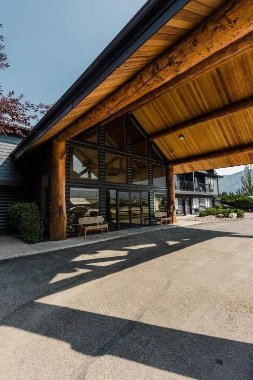 Wonderstone at Glacier，位于哥伦比亚瀑布的酒店