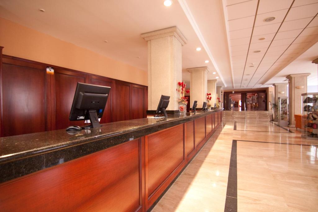 Gran Hotel Peniscola photo