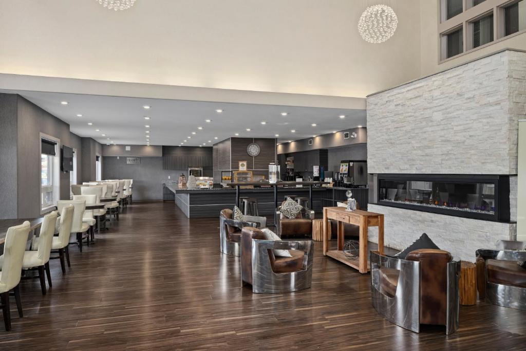 Home Inn & Suites Saskatoon South photo