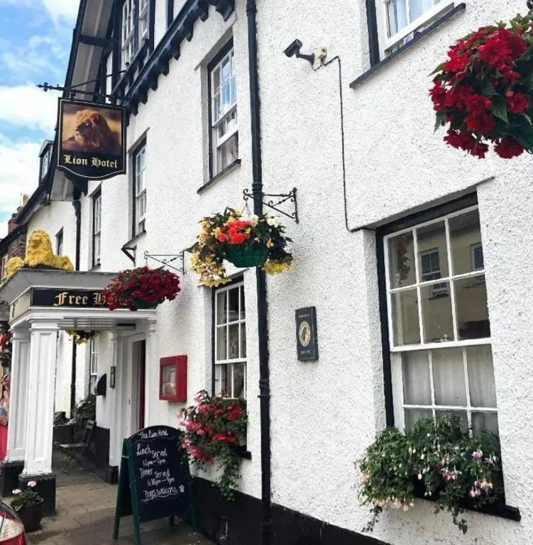 Lion Hotel Dulverton、ダルバートンのホテル