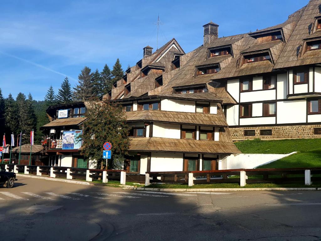 Apartments JAT Kopaonik - 1