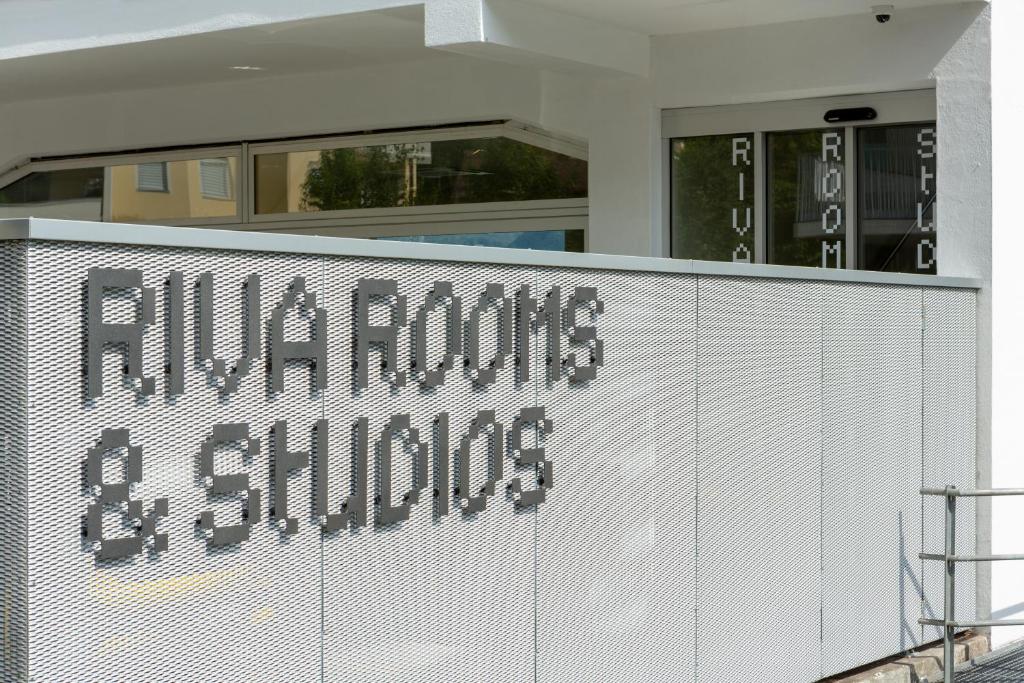 Riva Rooms & Studios - Check-In 24hr - 4
