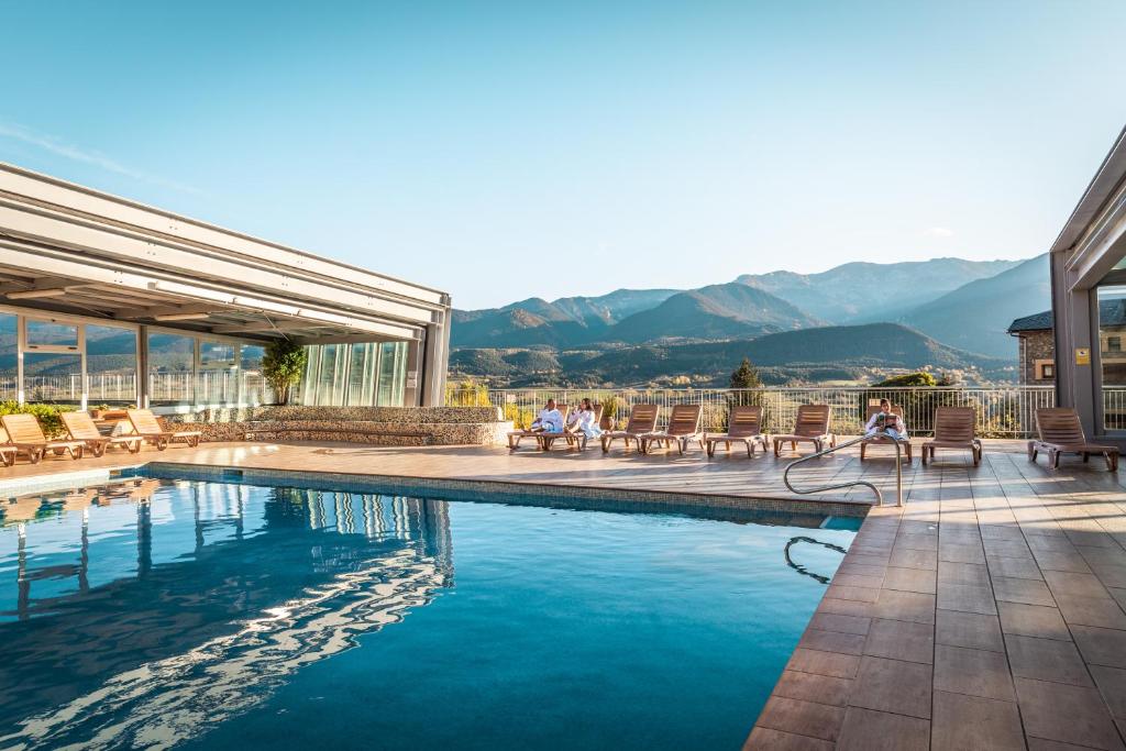 Cerdanya EcoResort photo