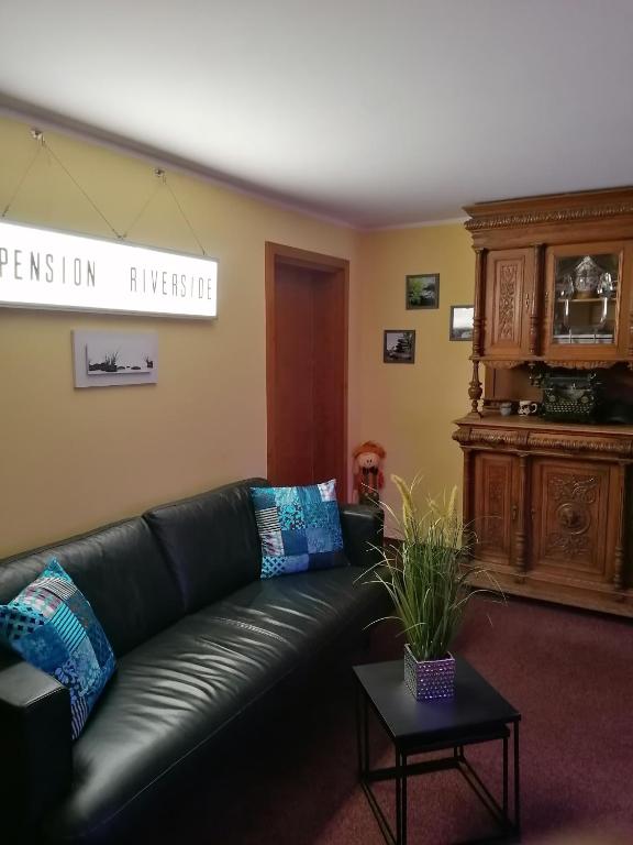 Pension Riverside in Leverkusen Hitdorf am Rhein - Zentral an der A1 und 59 photo