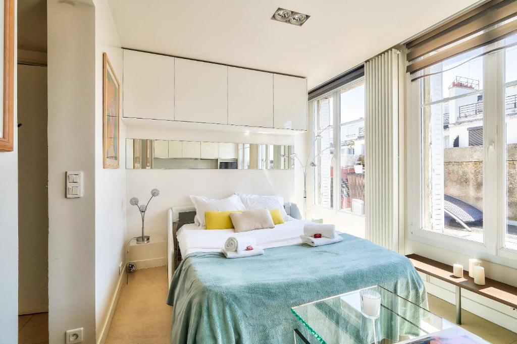 Designed Studio with AC-Terrasse Vue Tour Eiffel - 4