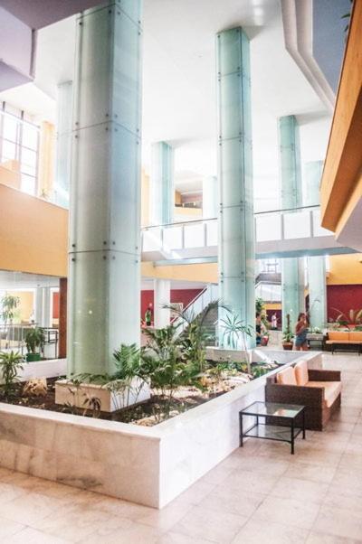Advise Hotels Reina — Hotel building in Vera, Andalusia