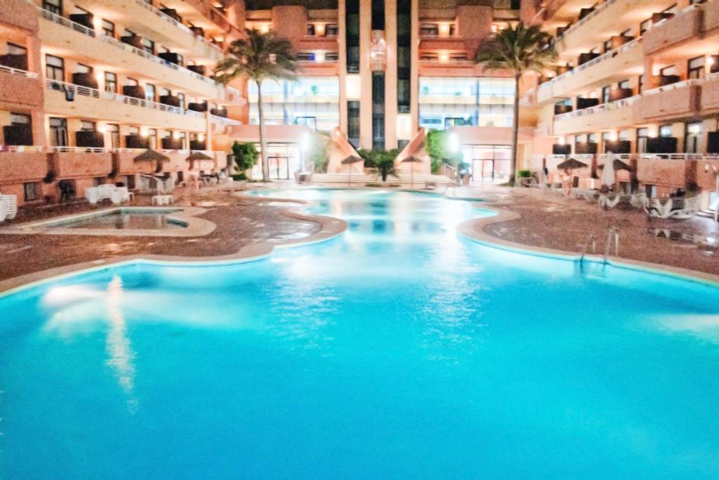 Advise Hotels Reina — Swimming pool in Vera, Andalusia