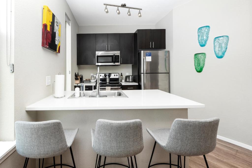 Kasa Comma LoHi Denver photo