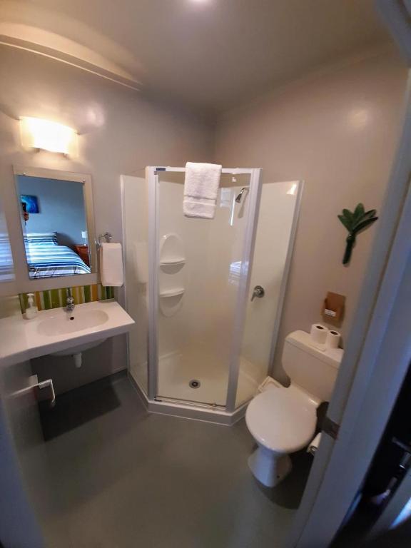 Piha Beachstay Accommodation photo