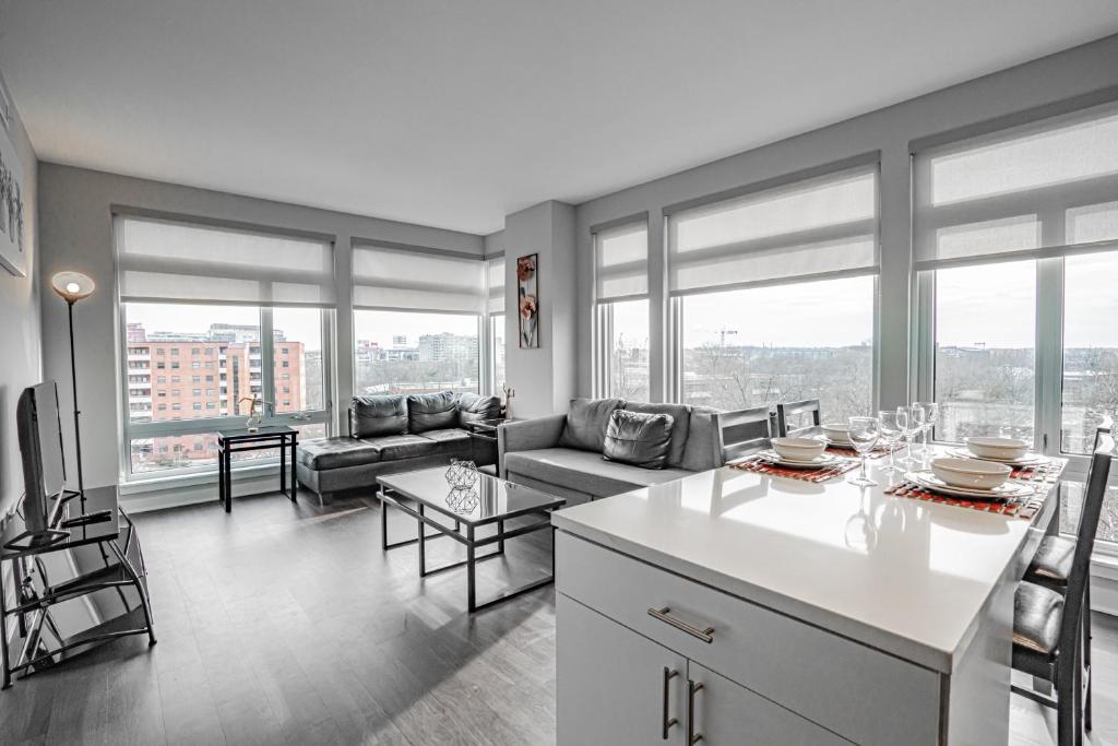 Capitol Hill Fully Furnished Apartments photo