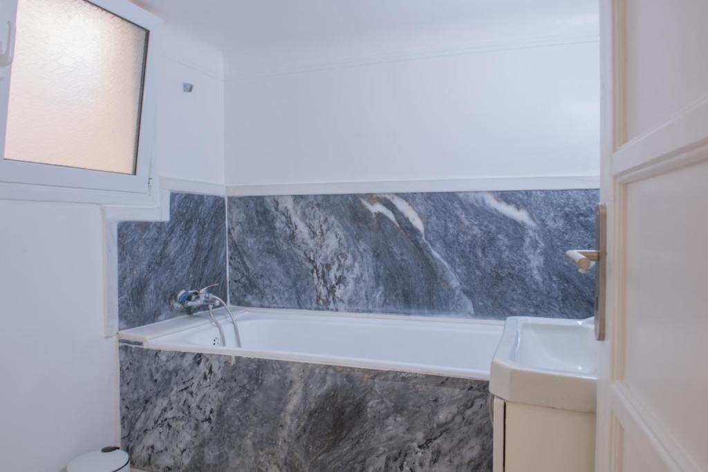 The Athenian House -Duxiana bed photo